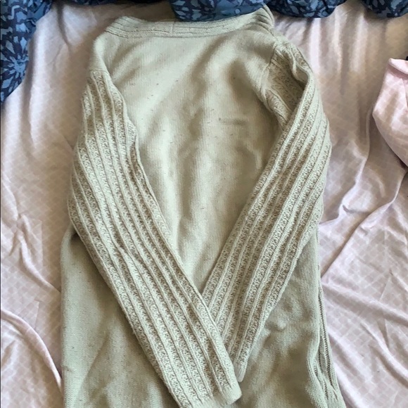 Cardigan - Picture 3 of 4